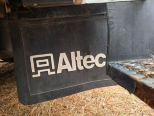 2014 Dodge 5500 Diesel 4x4 Altec AT-40 Bucket Truck