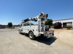 2019 International MV607 4x2 Versalift TMD-2047-T Digger Derrick