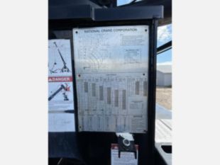 2010 Freightliner 6x4 National 800D 23 Ton Boom Truck
