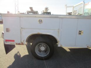 2006 Chevrolet 3500 4x2 Service Truck