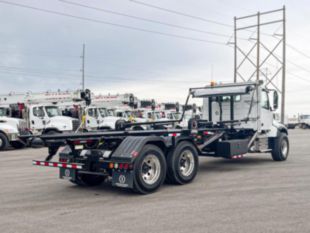 2024 Volvo VHD64 6x4 Galbreath U5-OR-174 Roll-Off Truck