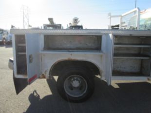 2006 Chevrolet 3500 4x2 Service Truck