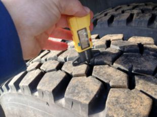 2015 Freightliner M2 4x4 Terex Commander 4047 Digger Derrick Truck