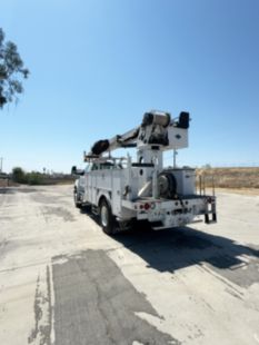 2019 Ford F750 4x2 Versalift TMD-2047-T Digger Derrick