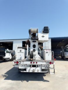2019 Ford F750 4x2 Versalift TMD-2047-T Digger Derrick
