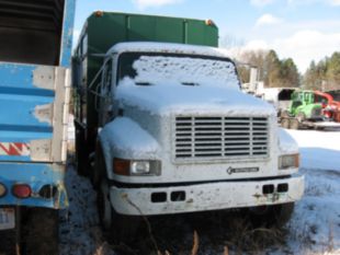 1997 Int'l 4700 4x2 Diesel Schodorf Chipper Truck