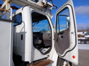2015 Freightliner M2 4x4 Terex Commander 4047 Digger Derrick Truck