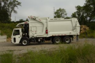 40 cu yd 380 hp Tandem Axle Commercial Front Loader (FEL)