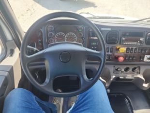 2020 Freightliner M2106 6x6 Daycab Tractor