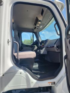 2020 Freightliner M2106 6x6 Daycab Tractor