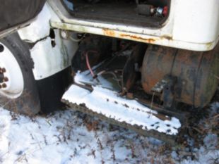 1997 Int'l 4700 4x2 Diesel Schodorf Chipper Truck