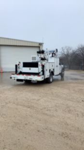 2018 Ford F-550 4x4 Load King Voyager I Service Truck W/Crane