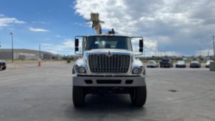 2019 International 7400 6x6 2008 Terex 330-20 Pressure Digger