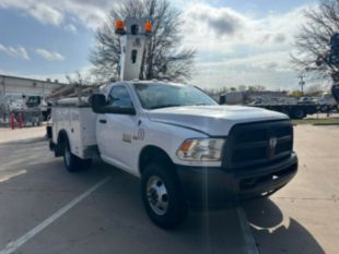 2018 RAM 3500 4x2 Hemi Powered Duralift DTS-29 Bucket Truck