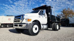 2015 Ford F-750 4x2 2024 Load King 10 Ft. Dump Truck