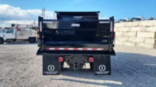 2015 Ford F-750 4x2 2024 Load King 10 Ft. Dump Truck