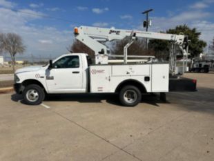 2018 RAM 3500 4x2 Hemi Powered Duralift DTS-29 Bucket Truck