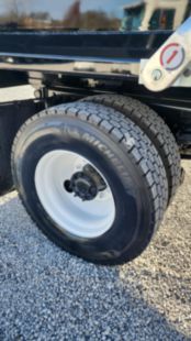 2015 Ford F-750 4x2 2024 Load King 10 Ft. Dump Truck