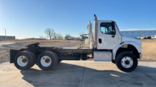 2014 Freightliner M2106 6x6 Daycab Tractor