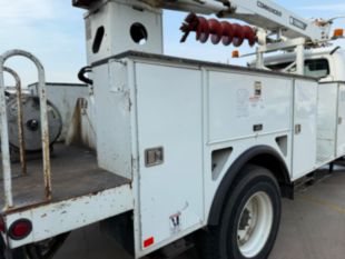 2016 Freightliner M2 Diesel 4x2 Terex Commander 4047 Digger Derrick Truck