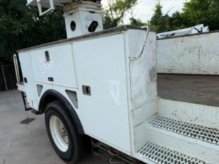 2016 Freightliner M2 Diesel 4x2 Terex Commander 4047 Digger Derrick Truck
