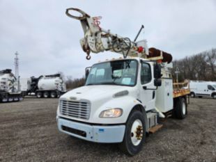 2015 Freightliner M-2 Diesel 4x4 Terex Commander 4047 Digger Derrick Truck