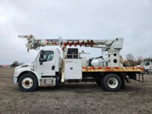 2015 Freightliner M-2 Diesel 4x4 Terex Commander 4047 Digger Derrick Truck