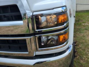 2022 Chevrolet 6500 Diesel 4x2 Arbortech 14X60 Chip Truck
