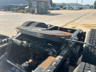 2015 Mack CXU613 Tandem Axle Day Cab
