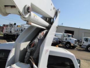 TEST AUCTION - NOT FOR SALE! 2011 Single Terex LT35 Bucket Truck - 