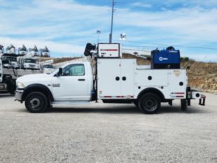 2014 Dodge RAM 5500 4x2 IMT DOM1S3 Service Truck With Crane