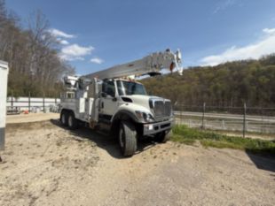 2022 Int'l HV507 6x6 Diesel Altec D3060 Digger Derrick Truck