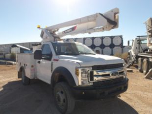 2019 Ford F550 4x4 Terex LT40 Bucket Truck