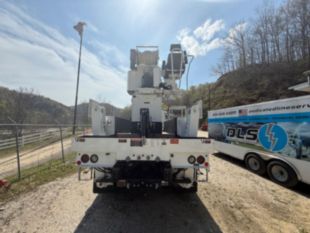 2022 Int'l HV507 6x6 Diesel Altec D3060 Digger Derrick Truck