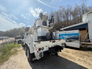 2022 Int'l HV507 6x6 Diesel Altec D3060 Digger Derrick Truck