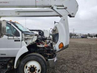 2015 Ford F-750 Diesel 4x2 Terex TC-55 Material Handler Bucket Truck