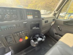 2022 Int'l HV507 6x6 Diesel Altec D3060 Digger Derrick Truck