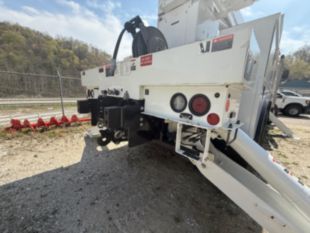 2022 Int'l HV507 6x6 Diesel Altec D3060 Digger Derrick Truck