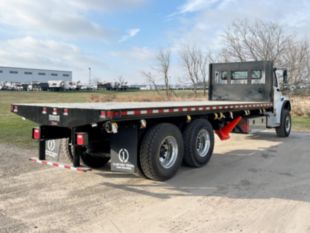 2025 Freightliner M2106 6x4 24' 3" Flatbed Truck