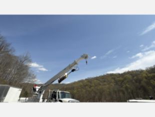2022 Int'l HV507 6x6 Diesel Altec D3060 Digger Derrick Truck