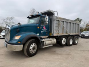 2020 Int'l HX-620 Diesel Tri-Axle Dump Truck