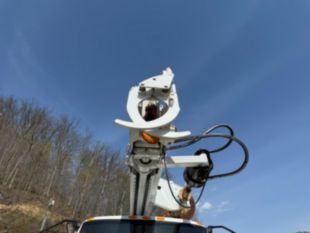 2022 Int'l HV507 6x6 Diesel Altec D3060 Digger Derrick Truck
