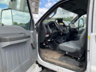  2017 Ford F-750 Gas Powered 4x2 Posi Plus 800-40 Cable Placer Truck