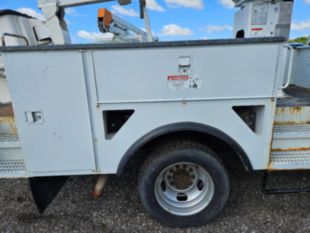 2016 Terex LT40 2016 Dodge 5500 Regular Cab Bucket Truck