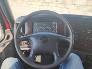 2013 Freightliner M2106 4x2 Knapheide Enclosed Body Service Truck