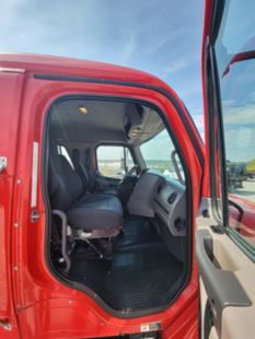 2013 Freightliner M2106 4x2 Knapheide Enclosed Body Service Truck