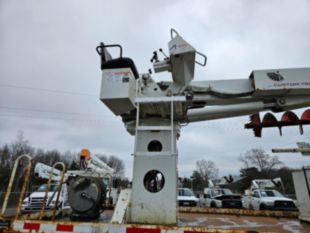 2015 Freightliner M-2 Diesel 4x4 Terex Commander 4047 Digger Derrick Truck