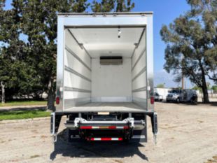 2023 Isuzu FTR 4x2 20' Refrigerated Box Truck