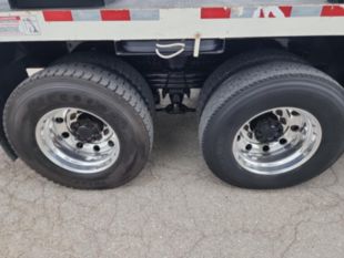 2015 Freightliner M2106 6x6 Terex General 65 Digger Derrick