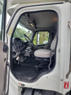 2015 Freightliner M2106 6x6 Terex General 65 Digger Derrick